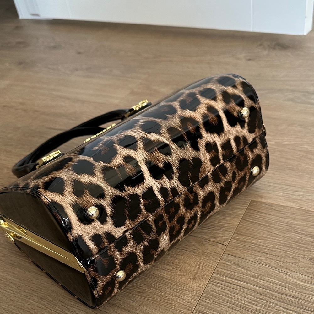 Amazon Leopard Print Satchel with Black and Gold Accents - Picture 4 of 6